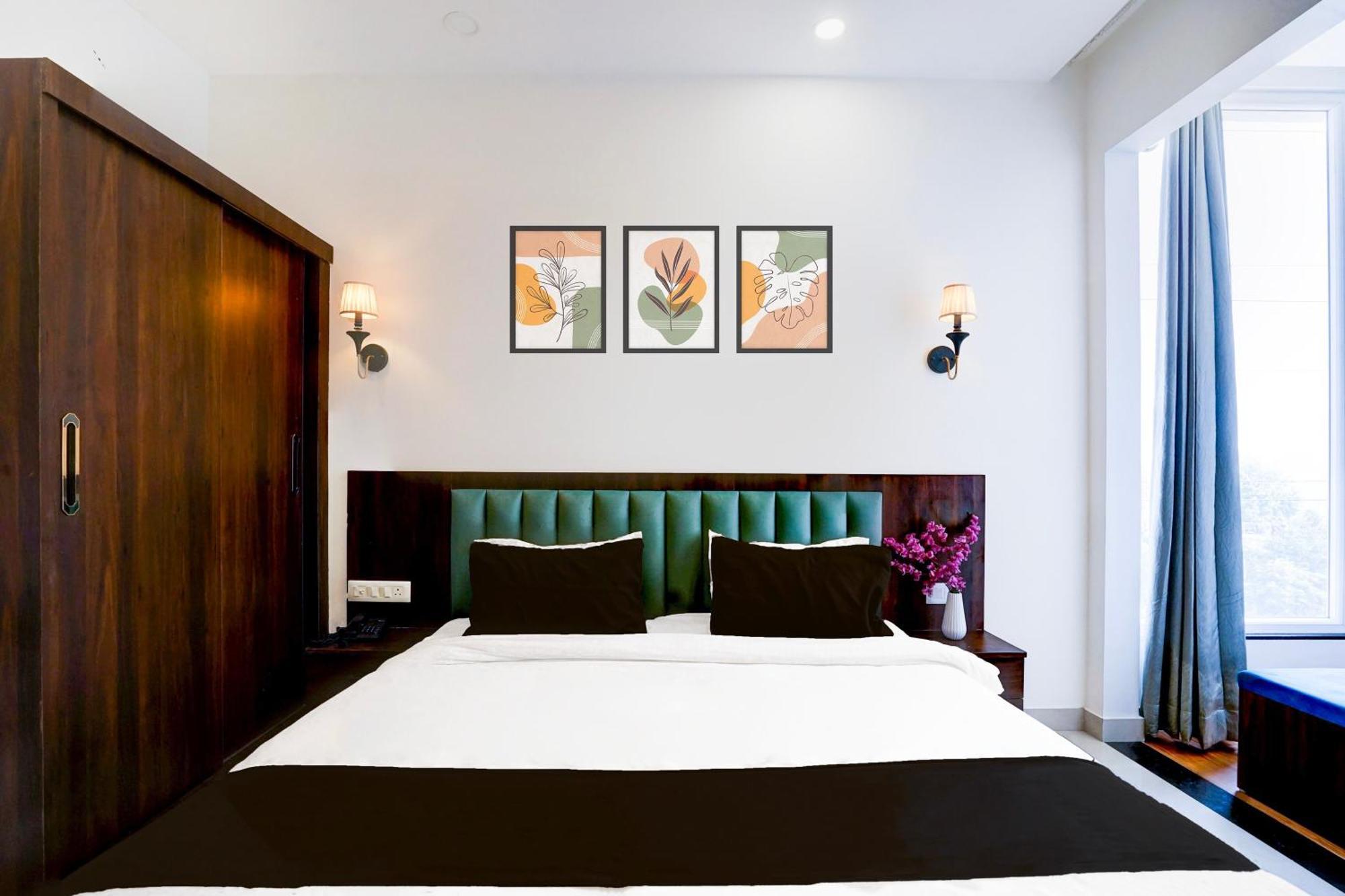 Collection O Golden Sapphire Hotel Jaipur Luaran gambar