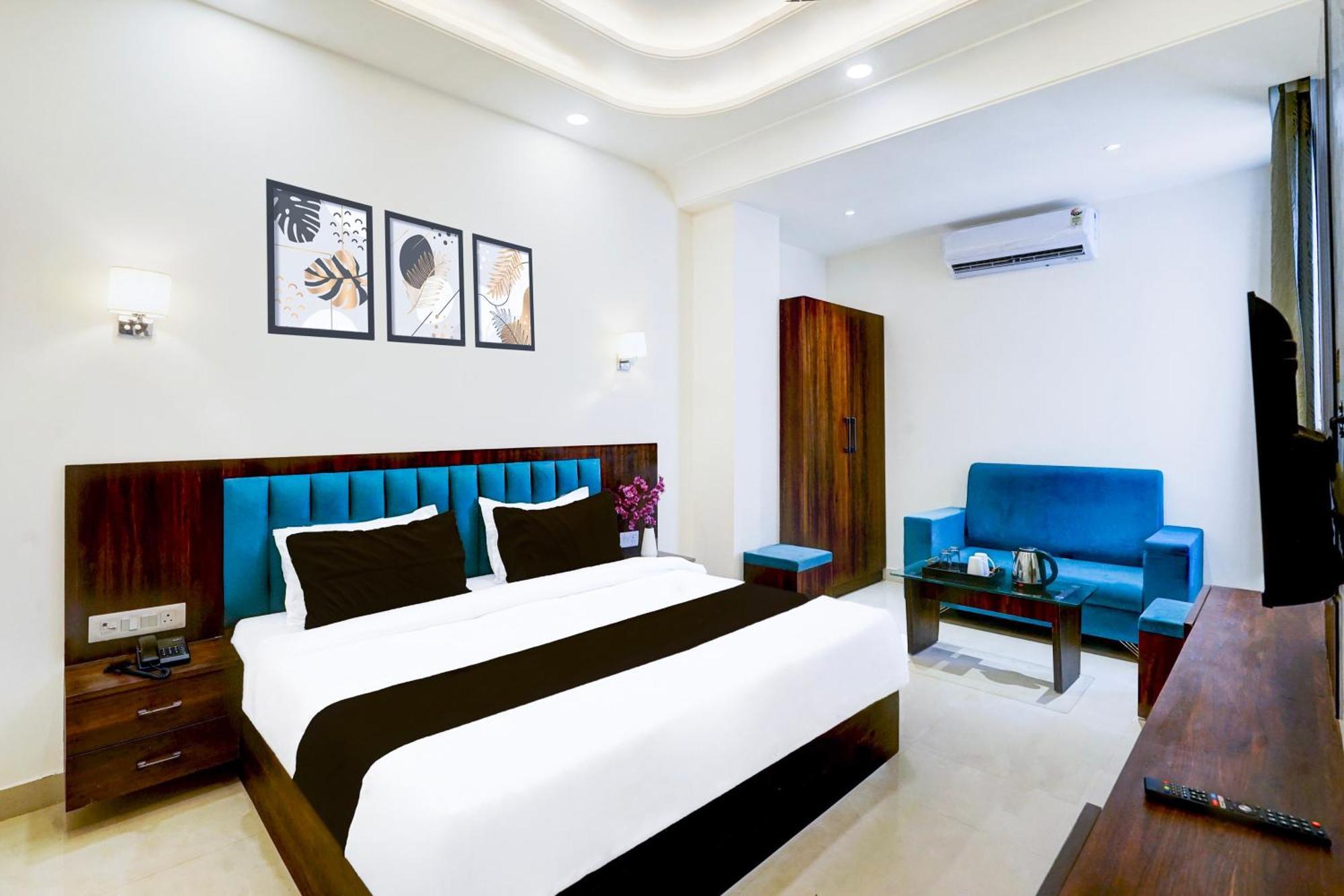 Collection O Golden Sapphire Hotel Jaipur Luaran gambar